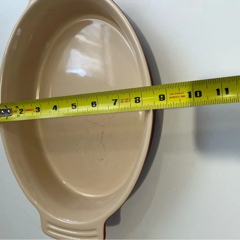 Le Creuset Oval Red Baking Dish 12x9‎